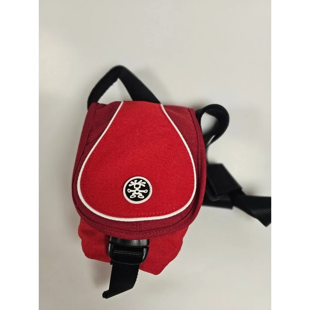 Crumpler bundle camera
